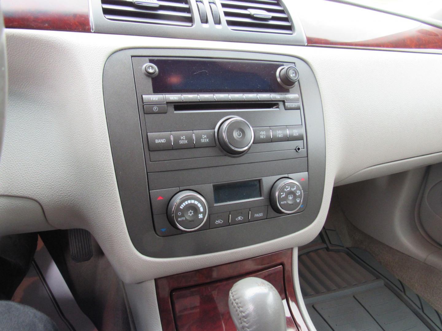 2008 Gray /Gray Buick Lucerne CXL (1G4HD57218U) with an 3.8L V6 OHV 12V engine, 4-Speed Automatic Overdrive transmission, located at 215 Milton St, Dedham, MA, 02026, (781) 329-5144, 42.241905, -71.157295 - This super clean sedan is in excellent condition. Runs like new. All ASPI Motor Cars vehicles are fully serviced before they are delivered to assure the highest quality used vehicles. Comes with a 3/3 warranty included in the price .Call for details. - Photo#17