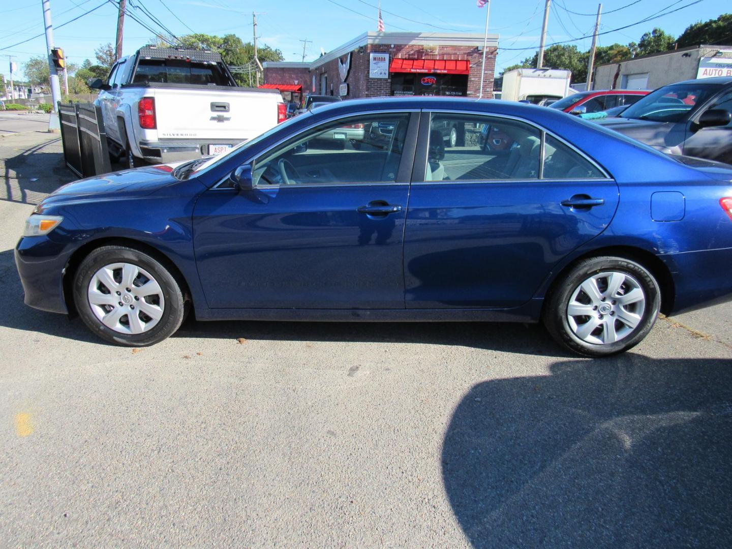 2010 Blue /Gray Toyota Camry Camry-Grade 6-Spd AT (4T4BF3EK5AR) with an 2.5L L4 DOHC 16V engine, 6-Speed Automatic Overdrive transmission, located at 215 Milton St, Dedham, MA, 02026, (781) 329-5144, 42.241905, -71.157295 - Photo#2