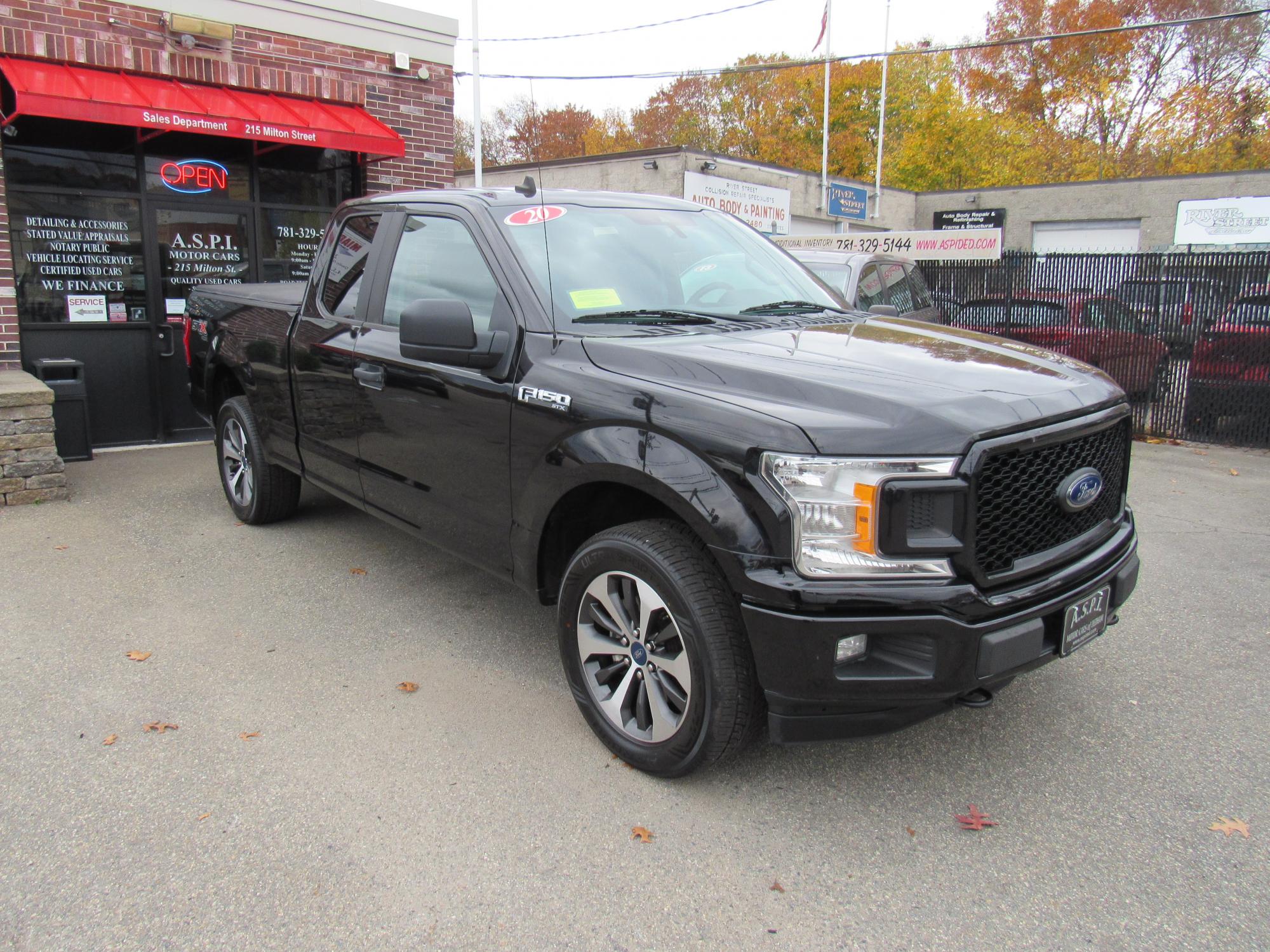 photo of 2020 Ford F-150 Lariat SuperCab 6.5-ft. 4WD