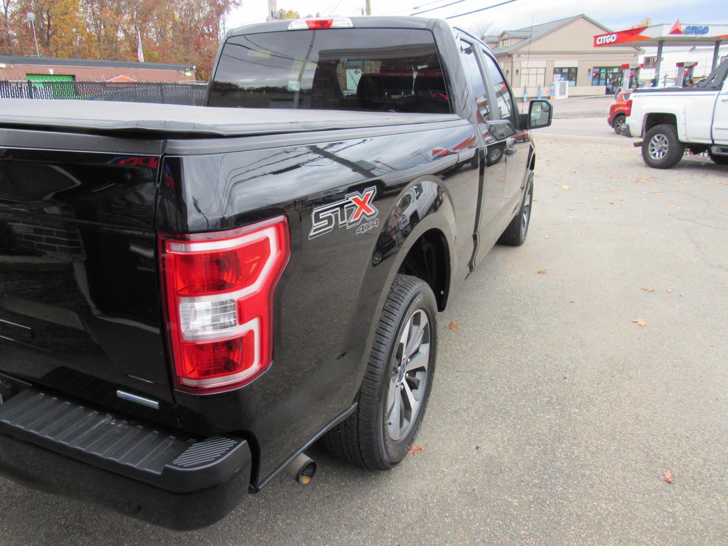 2020 BLACK /Black Ford F-150 Lariat SuperCab 6.5-ft. 4WD (1FTEX1EP9LF) with an 2.7L V6 DOHC 24V engine, 6A Automatic transmission, located at 215 Milton St, Dedham, MA, 02026, (781) 329-5144, 42.241905, -71.157295 - This nice pick up is in excellent condition. Runs as good as it looks. All ASPI Motor Cars vehicles are fully serviced before they are delivered. Comes with a 3/3 warranty included in the price. Call for details. Prices on all vehicles do not include $299.95 Documentation fee, as well as Massachu - Photo#5