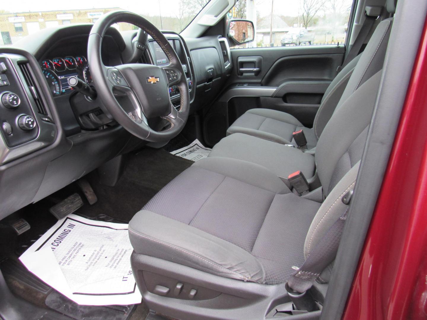 2015 Burgandy /Gray Chevrolet Silverado 1500 LT Double Cab 4WD (1GCVKREC2FZ) with an 5.3L V8 OHV 16V engine, 6-Speed Automatic transmission, located at 215 Milton St, Dedham, MA, 02026, (781) 329-5144, 42.241905, -71.157295 - Photo#10