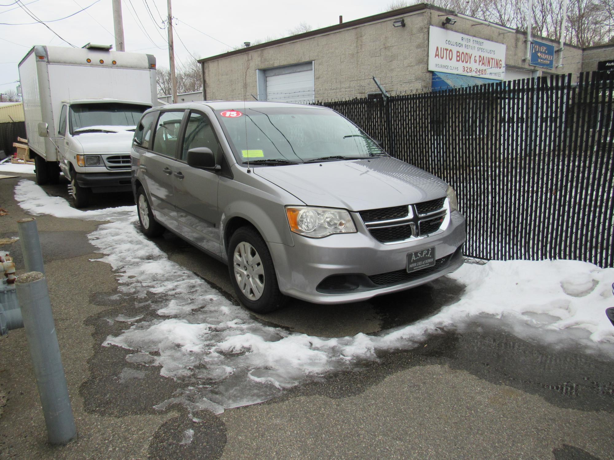 photo of 2015 Dodge Grand Caravan SE