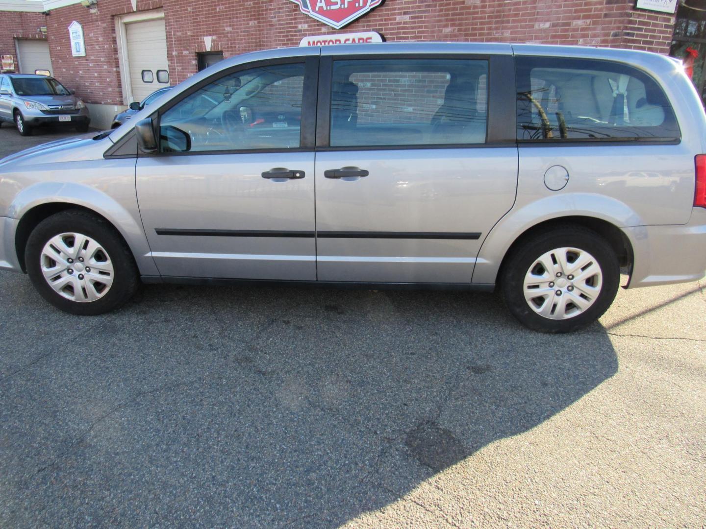 2015 Silver /Gray Dodge Grand Caravan SE (2C4RDGBG7FR) with an 3.6L V6 DOHC 24V engine, 6-Speed Automatic transmission, located at 215 Milton St, Dedham, MA, 02026, (781) 329-5144, 42.241905, -71.157295 - This nice 7 passenger van has lots of life left in it. Runs great. All ASPI Motor Cars Vehicles are fully serviced before they are delivered to assure the highest quality used vehicles. Prices on all vehicles do not include $299.95 Documentation fee, as well as Massachusetts sales tax, Registrati - Photo#1