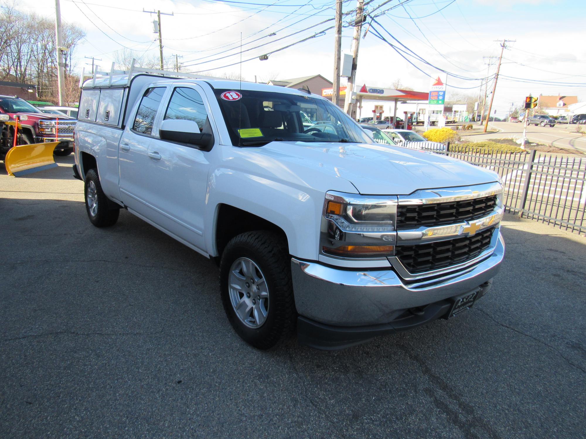 photo of 2018 Chevrolet Silverado 1500 LT Double Cab 4WD