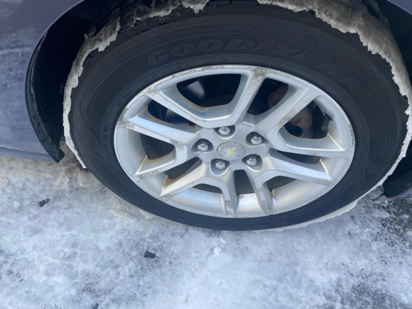 2013 Blue /Grey Chevrolet Malibu 1LT (1G11C5SA0DF) with an 2.5L L4 DOHC 16V engine, 6-Speed Automatic transmission, located at 215 Milton St, Dedham, MA, 02026, (781) 329-5144, 42.241905, -71.157295 - One owner ,Low Mileage, Front Wheel drive. runs great. All ASPI Motor Cars vehicles are fully serviced before they are delivered. Come with a 3/3 warranty included in the price. Call for details. Prices on all vehicles do not include $299.95 Documentation fee, as well as Massachusetts sales tax, - Photo#22