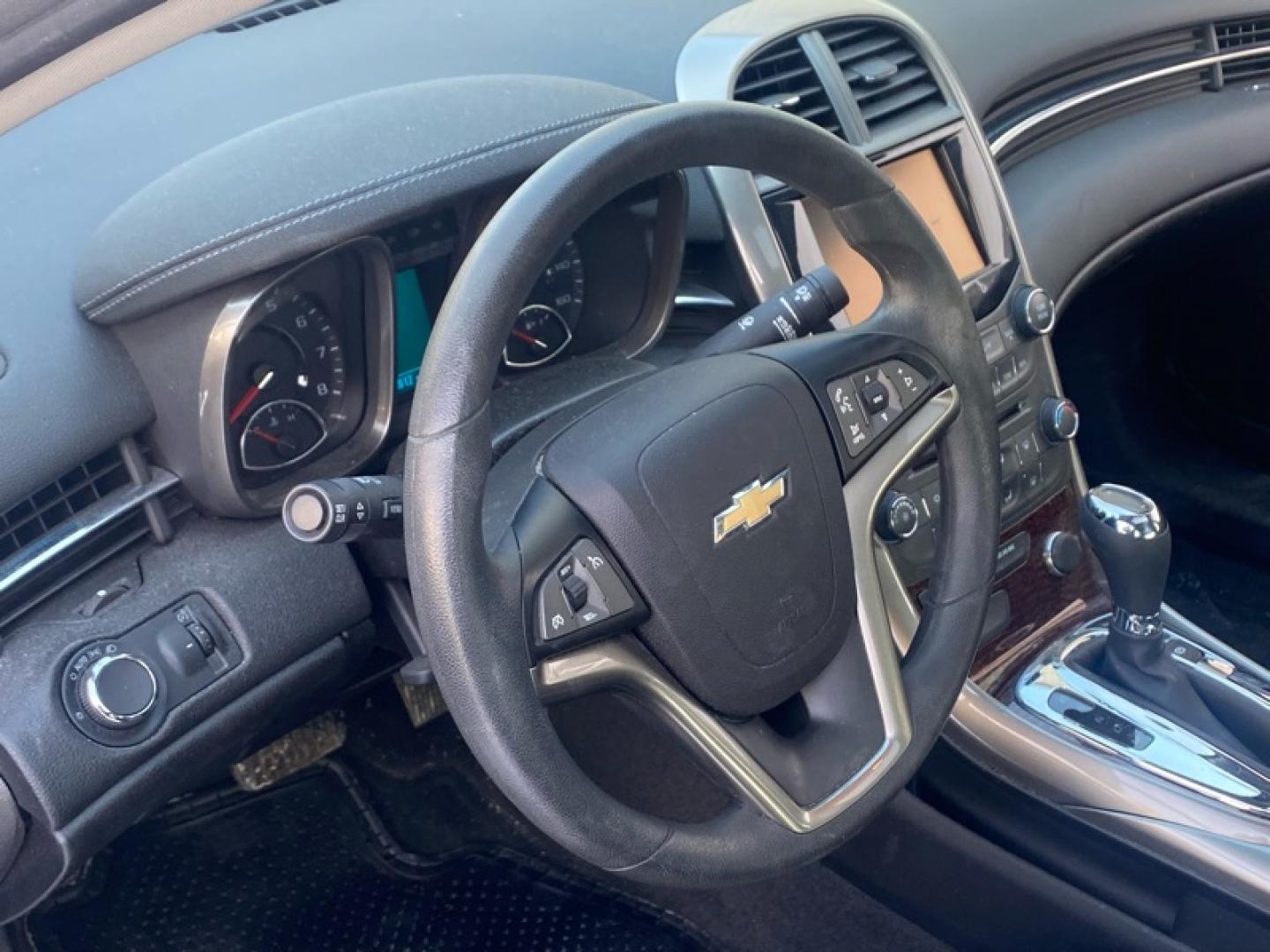 2013 Blue /Grey Chevrolet Malibu 1LT (1G11C5SA0DF) with an 2.5L L4 DOHC 16V engine, 6-Speed Automatic transmission, located at 215 Milton St, Dedham, MA, 02026, (781) 329-5144, 42.241905, -71.157295 - One owner ,Low Mileage, Front Wheel drive. runs great. All ASPI Motor Cars vehicles are fully serviced before they are delivered. Come with a 3/3 warranty included in the price. Call for details. Prices on all vehicles do not include $299.95 Documentation fee, as well as Massachusetts sales tax, - Photo#10